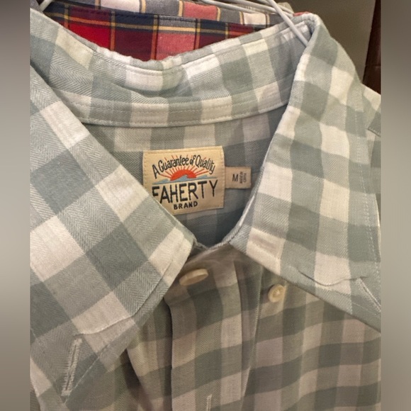 Faherty, size medium dress shirt. 10/10 condition nothing wrong. - Picture 2 of 3